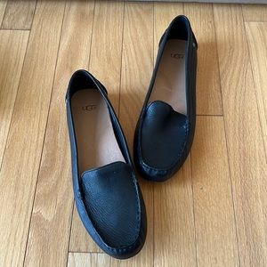 Ugg Black Leather Milana Driving Shoes Loafer Women’s 9 Like New